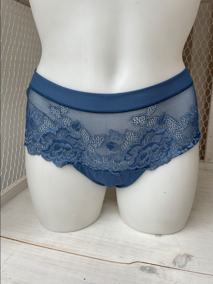 Cueca Shorty Rendada "Greta Color" para Mulher