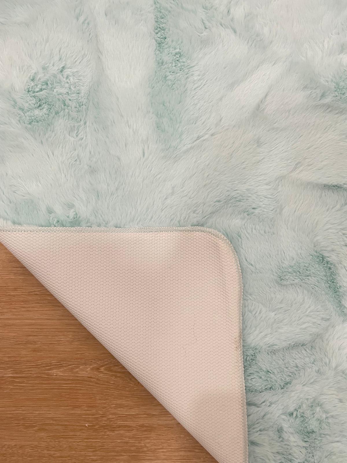 Tapete Multiusos com Pêlo e Antiderrapante - Luxe Shape