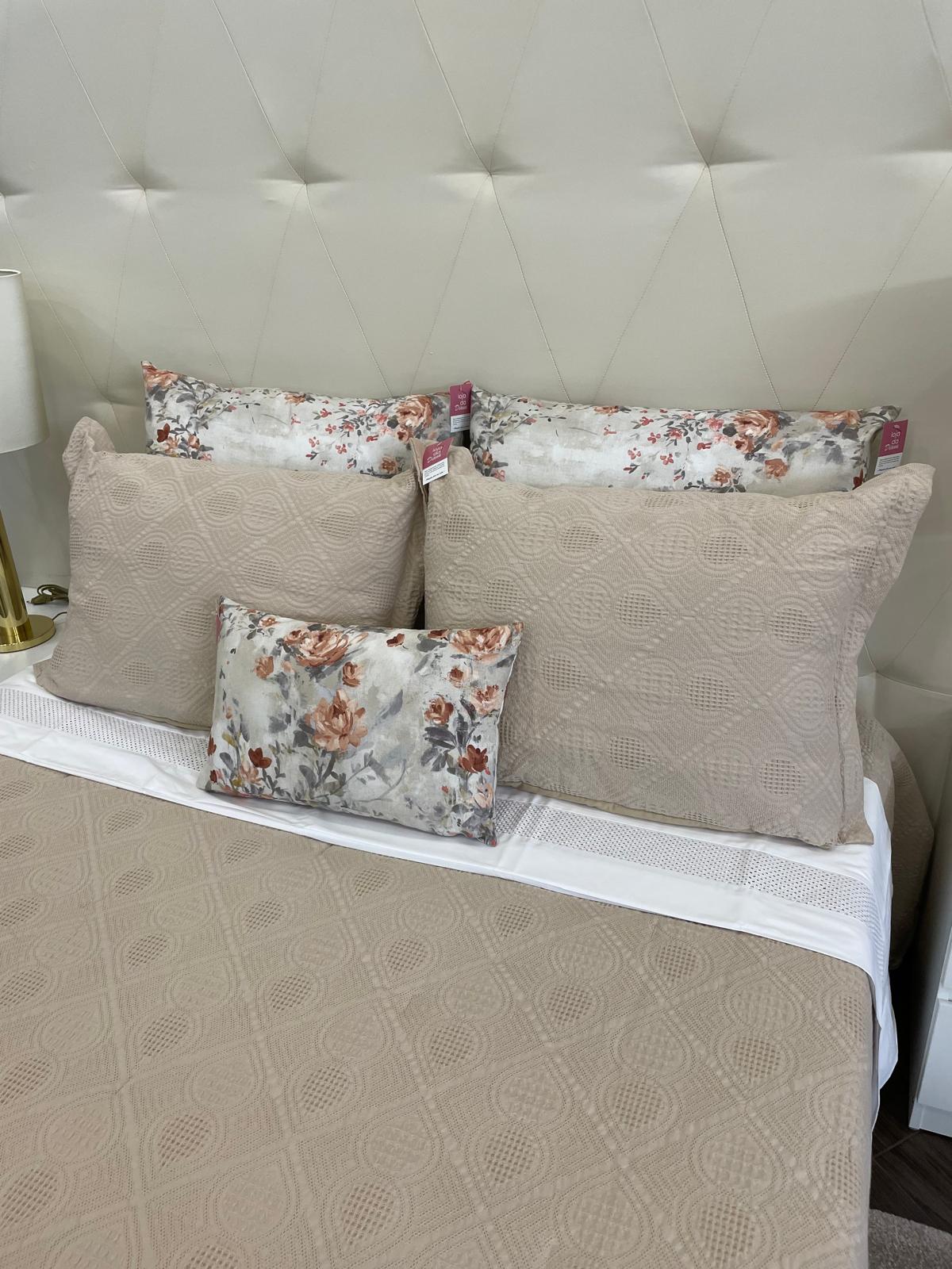 Colcha para Cama de Casal em Algodão com Relevo