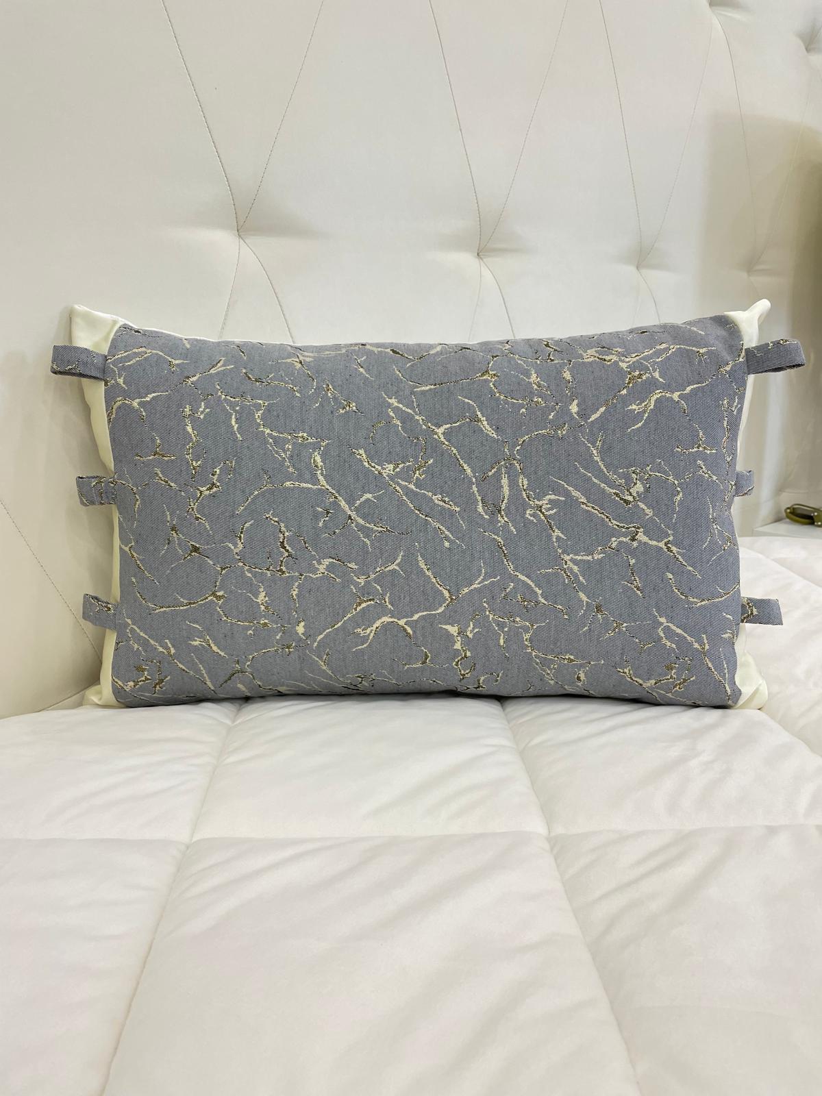 Almofadas Decorativas EXCLUSIVAS com Brilhos e Estampa Raiada