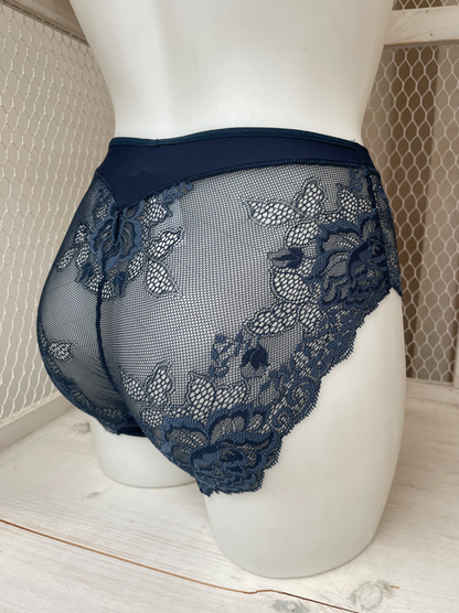Cueca Rendada "Milano Greta Color" para Mulher