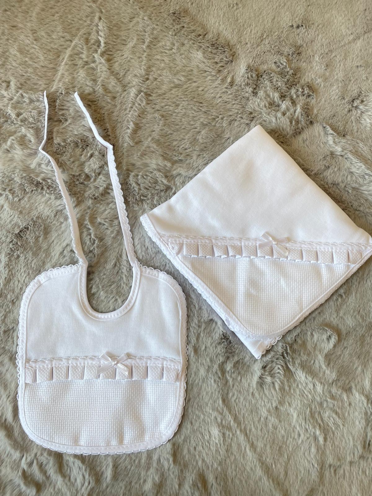 Conjunto Fraldinha e Babete com Laçinho (PERSONALIZAR)