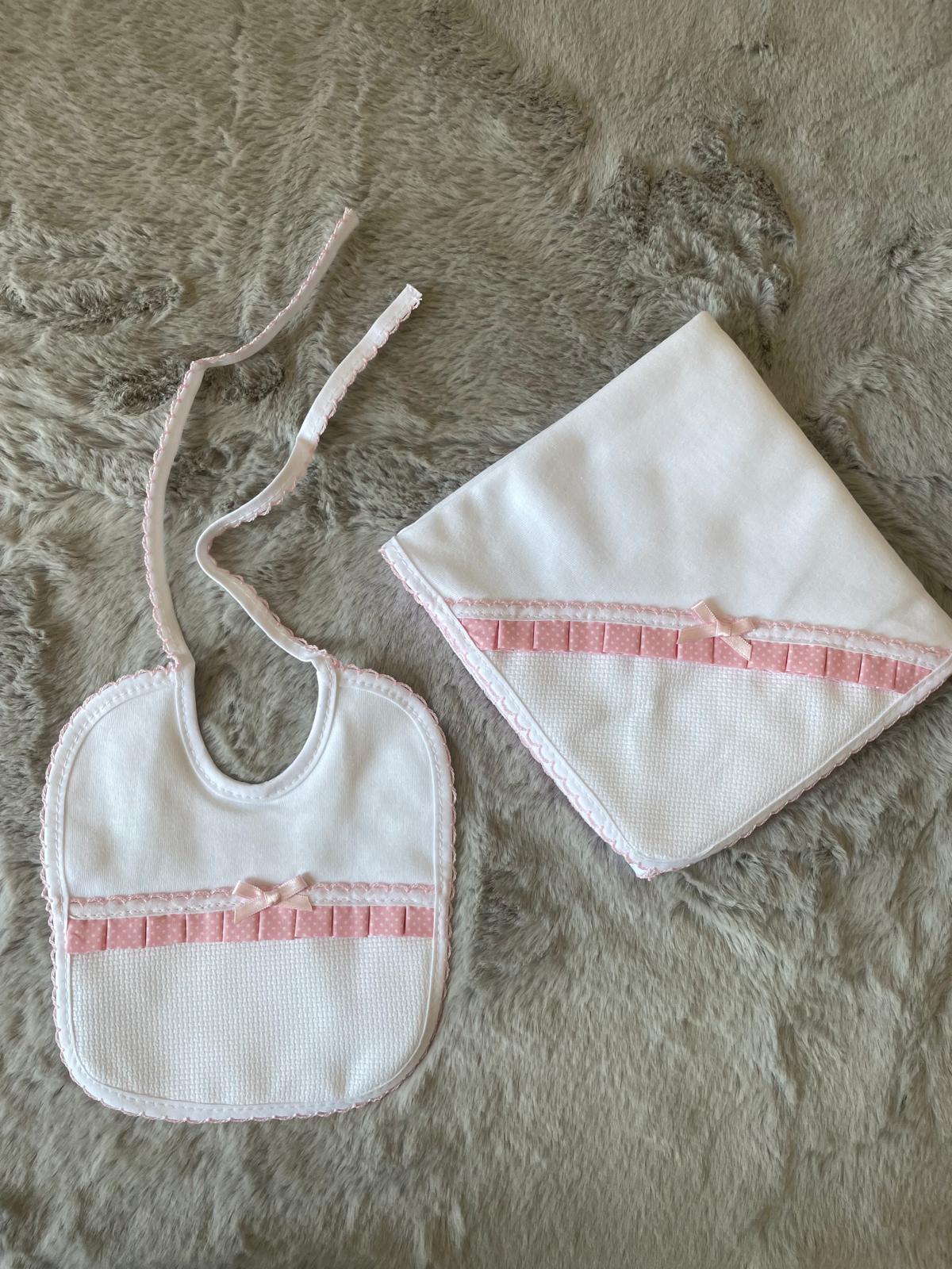 Conjunto Fraldinha e Babete com Laçinho (PERSONALIZAR)