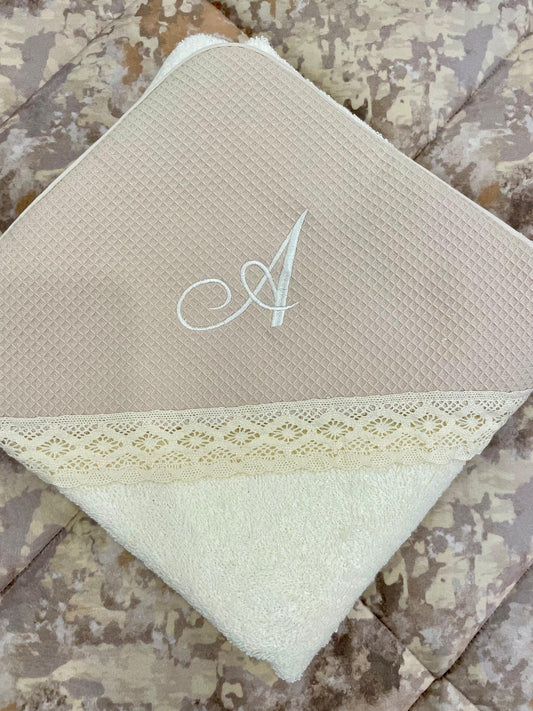 Toalha de Banho de Bebé com Renda (PERSONALIZAR)