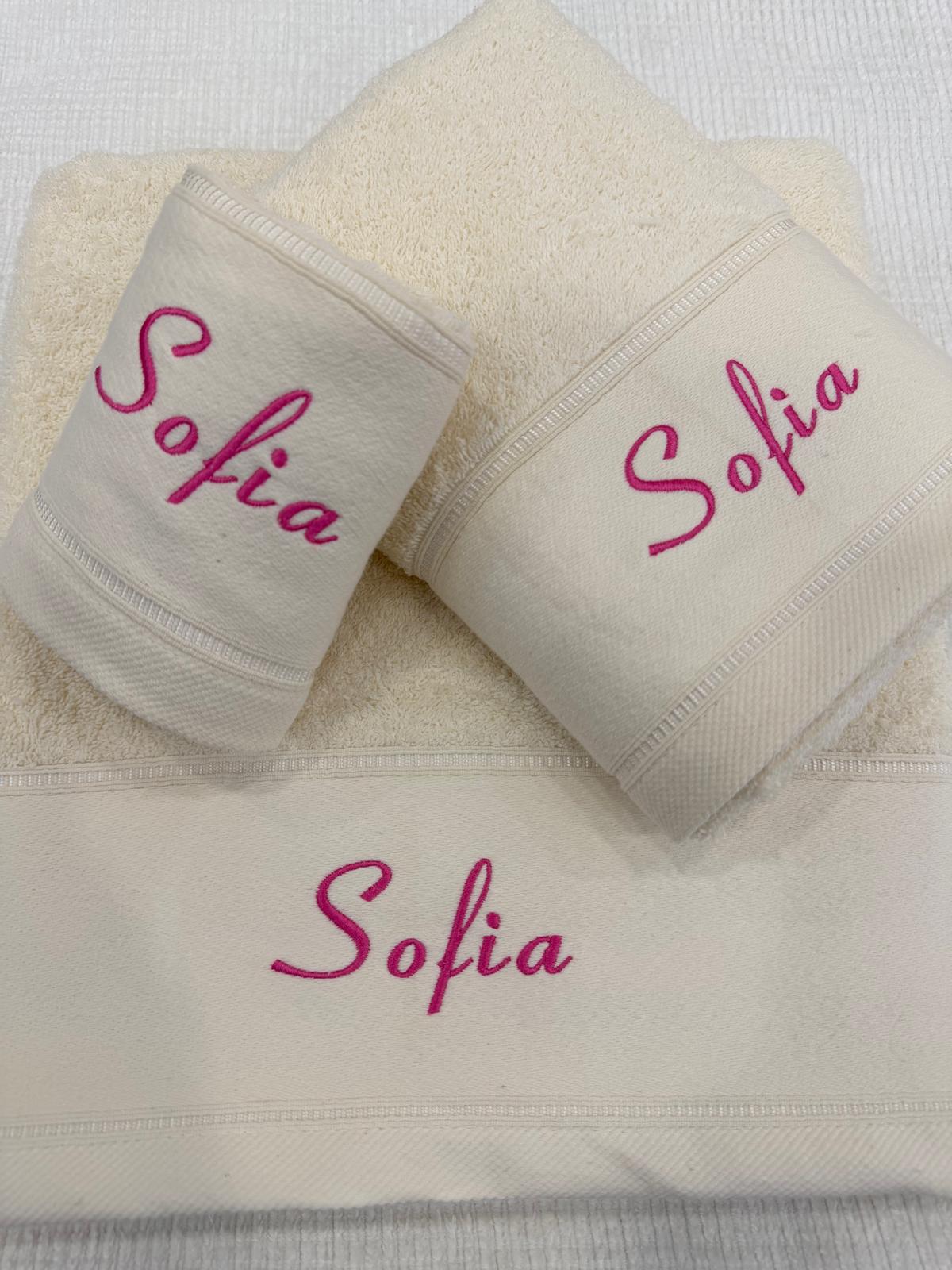 Jogo de Banho Bordado Personalizado com o Nome (EXCLUSIVO)