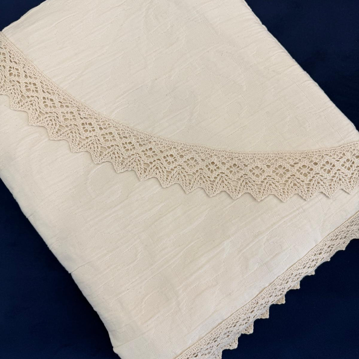 colcha de renda em algodão estilo Zara Home