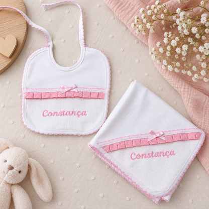 Conjunto Fraldinha e Babete com Laço Personalizada com o Nome