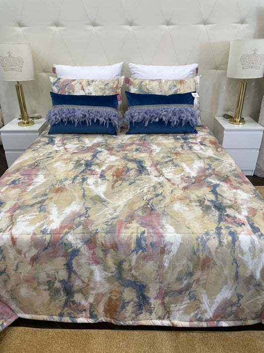 Edredon Tecido Estampado Abstrato para Cama de Casal com Duas Fronhas Vazias